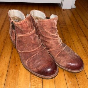 Sofft Distressed Brown Ankle Boots